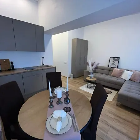 Nauji Maluno Apartamentai Apartment *